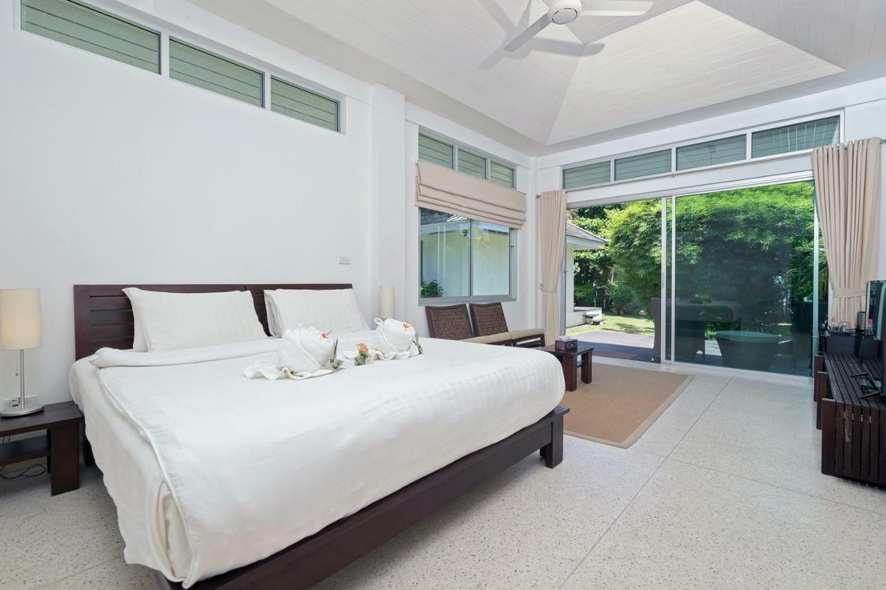 Ban Mok Talay Beachfront Villa Bang Rak Beach  Exterior photo