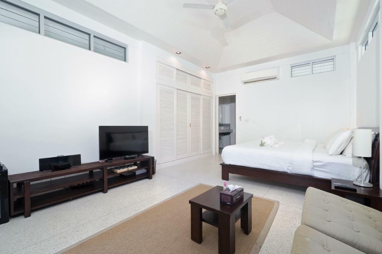 Ban Mok Talay Beachfront Villa Bang Rak Beach  Exterior photo